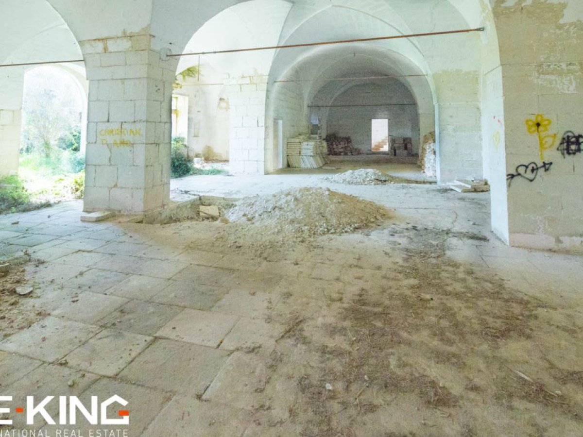Block of flats/Building for Sale Muro Leccese Lecce, Sale Block of flats/Building Muro Leccese