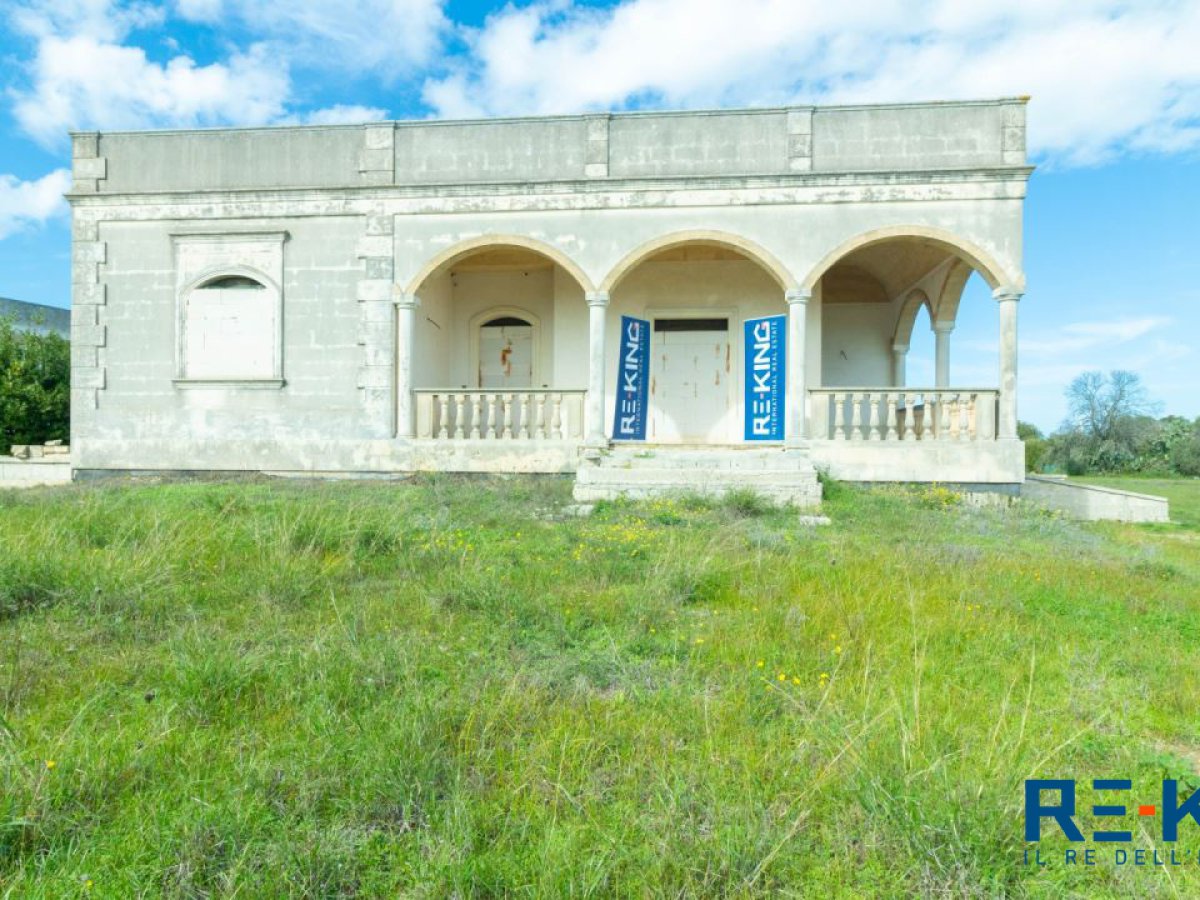 Villa for Sale Carpignano Salentino Lecce, Sale Villa Carpignano Salentino