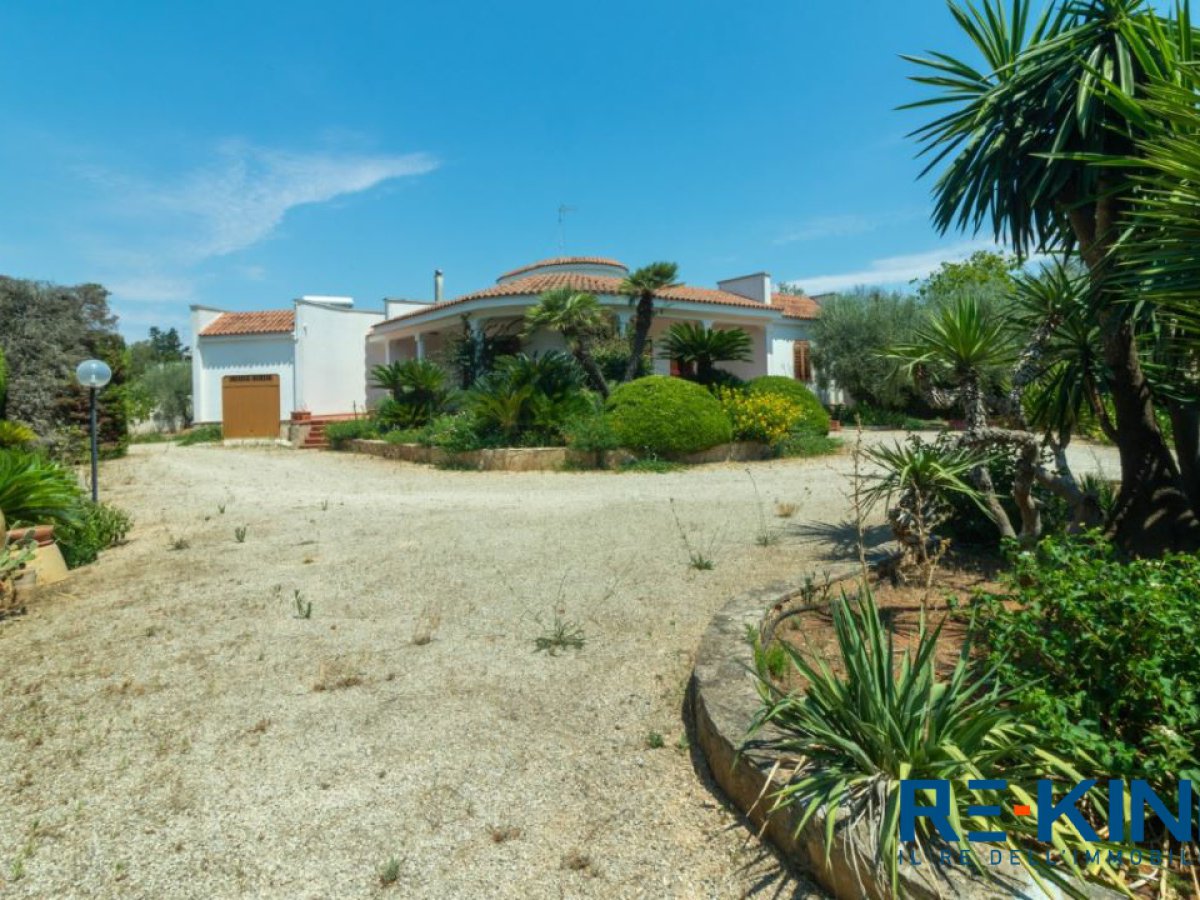 Villa for Sale Narḍ Lecce, Sale Villa Narḍ