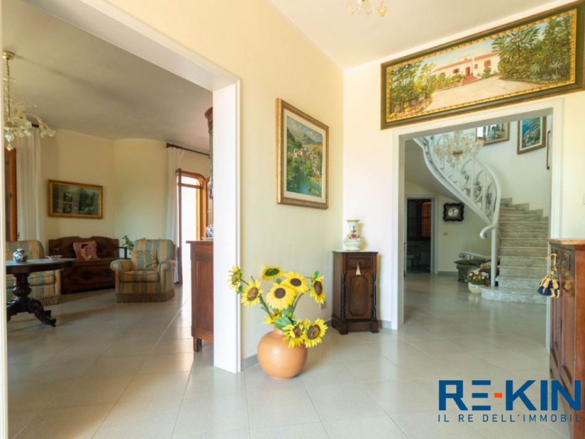 Villa for Sale Narḍ Lecce, Sale Villa Narḍ