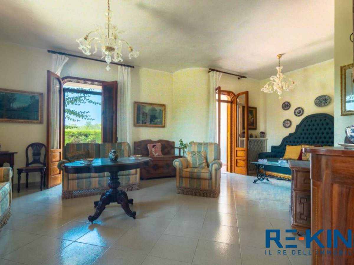 Villa for Sale Narḍ Lecce, Sale Villa Narḍ