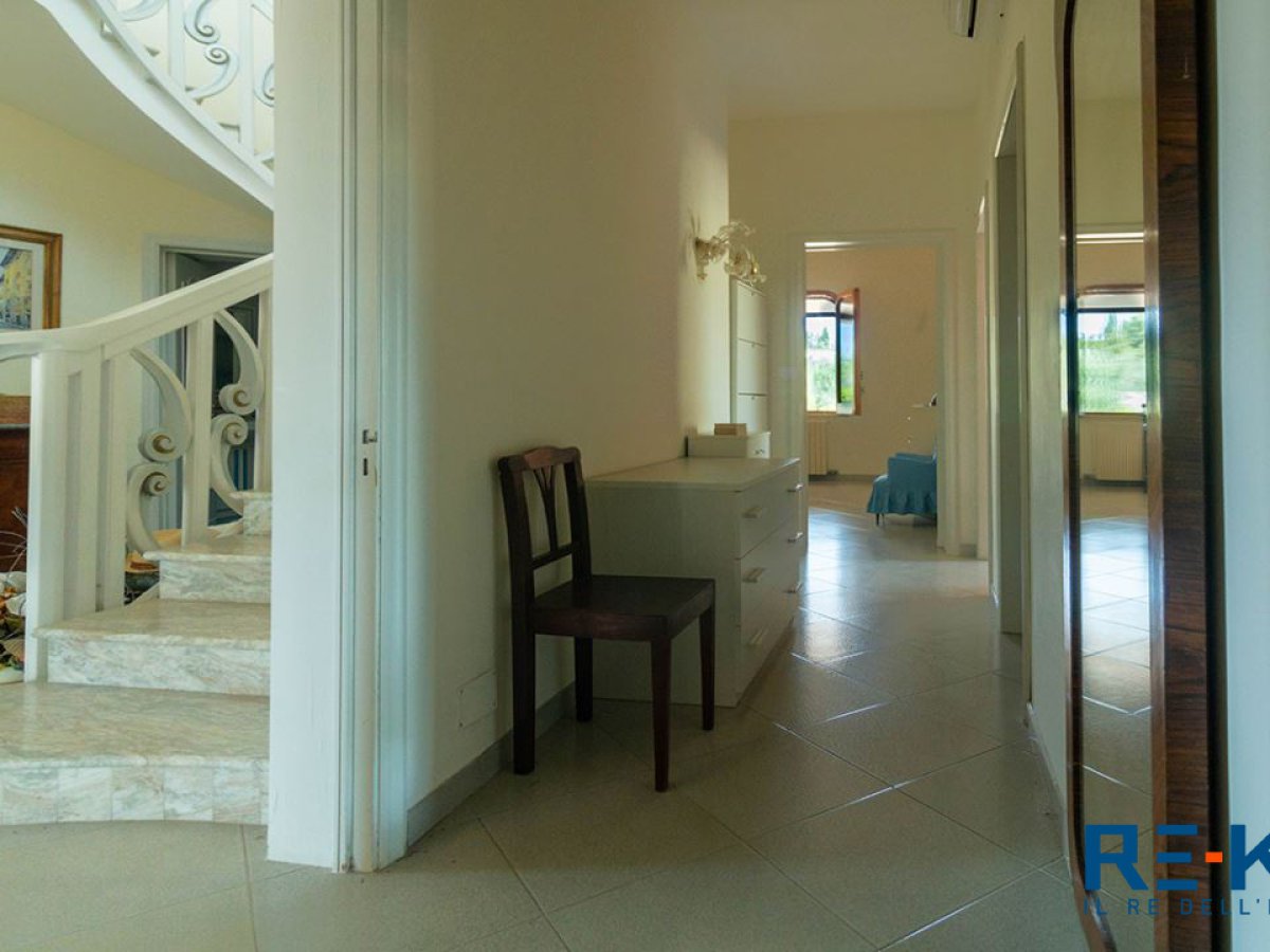 Villa for Sale Narḍ Lecce, Sale Villa Narḍ