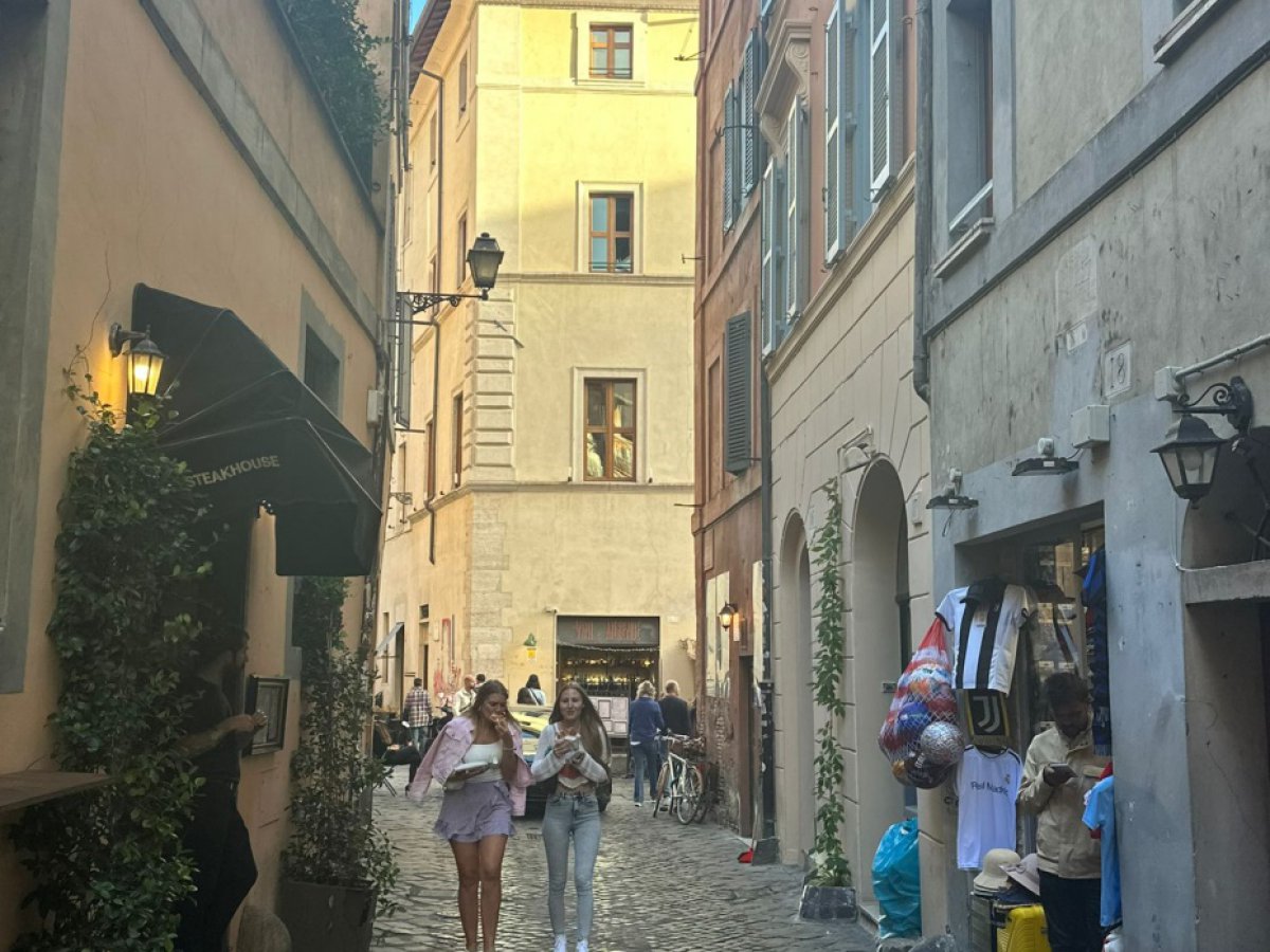 Shop/Commercial space for Sale Roma Rome, Sale Shop/Commercial space Roma