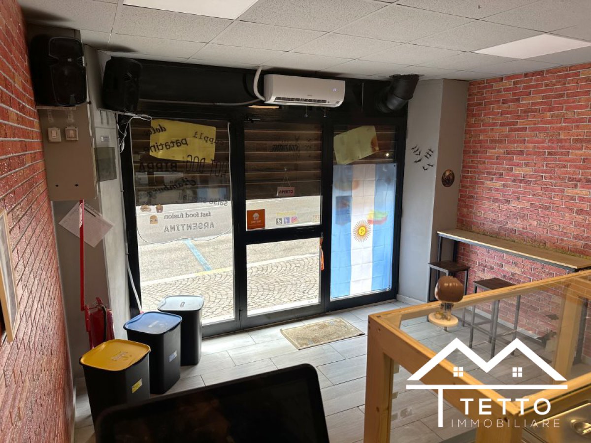 Shop/Commercial space for Sale Civita Castellana Viterbo, Sale Shop/Commercial space Civita Castellana