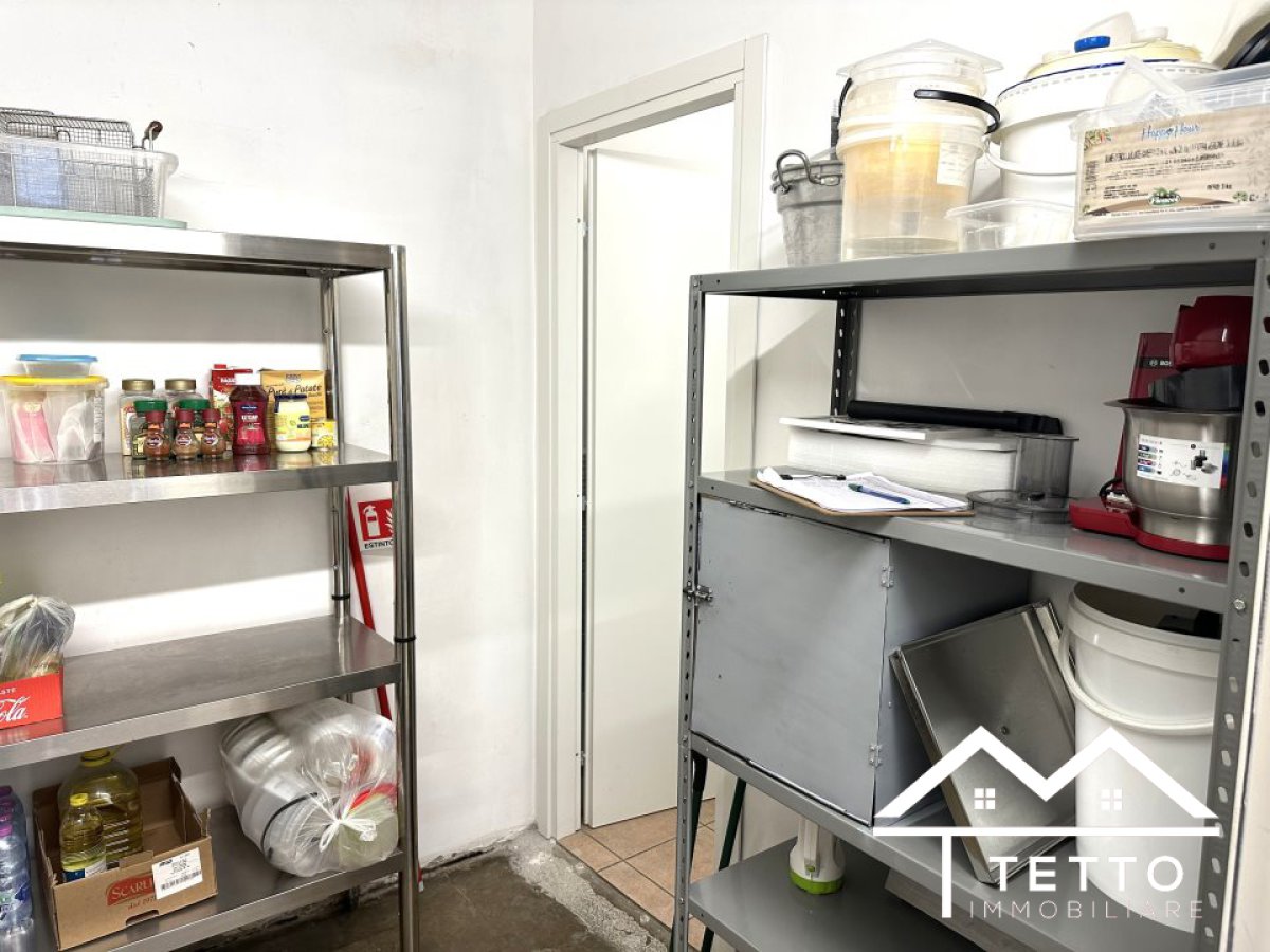 Shop/Commercial space for Sale Civita Castellana Viterbo, Sale Shop/Commercial space Civita Castellana