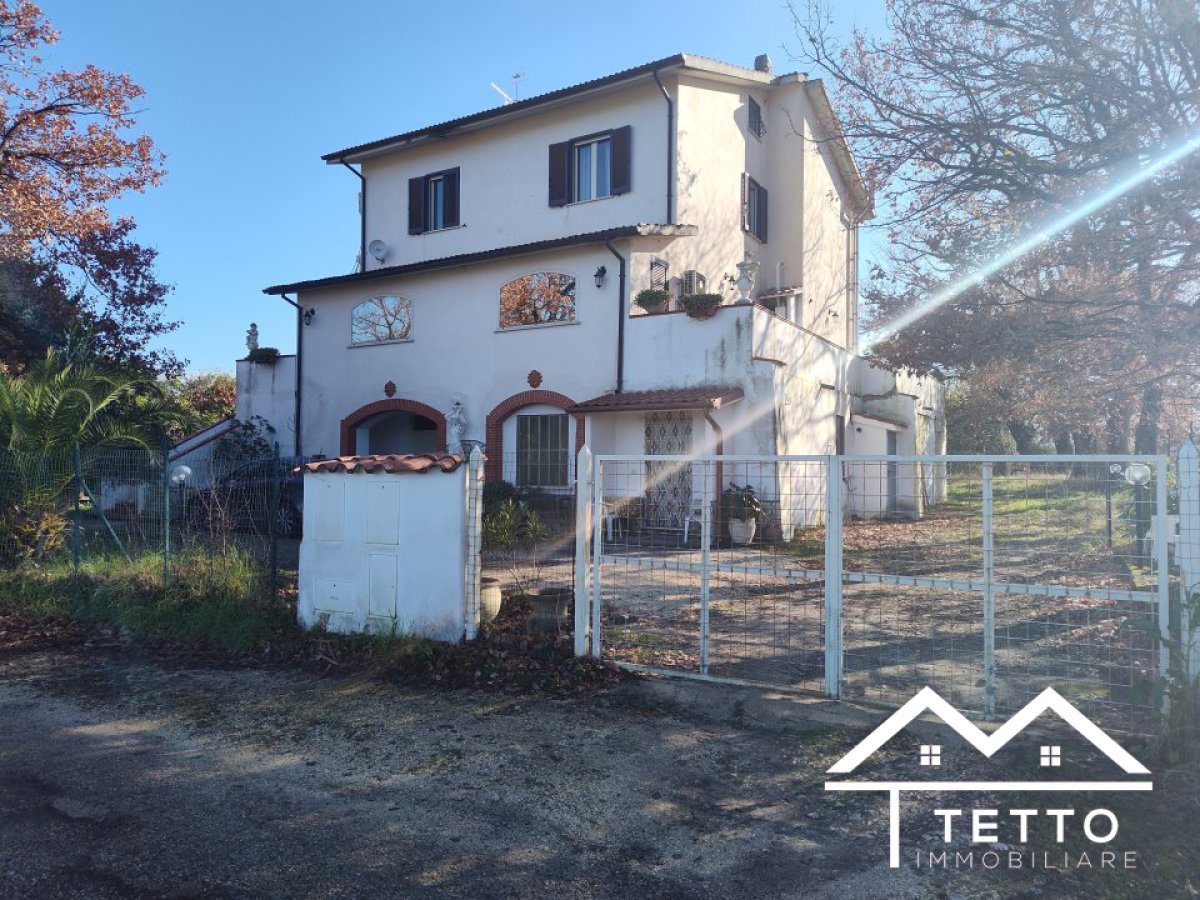 Villa for Sale Poggio Nativo Rieti, Sale Villa Poggio Nativo