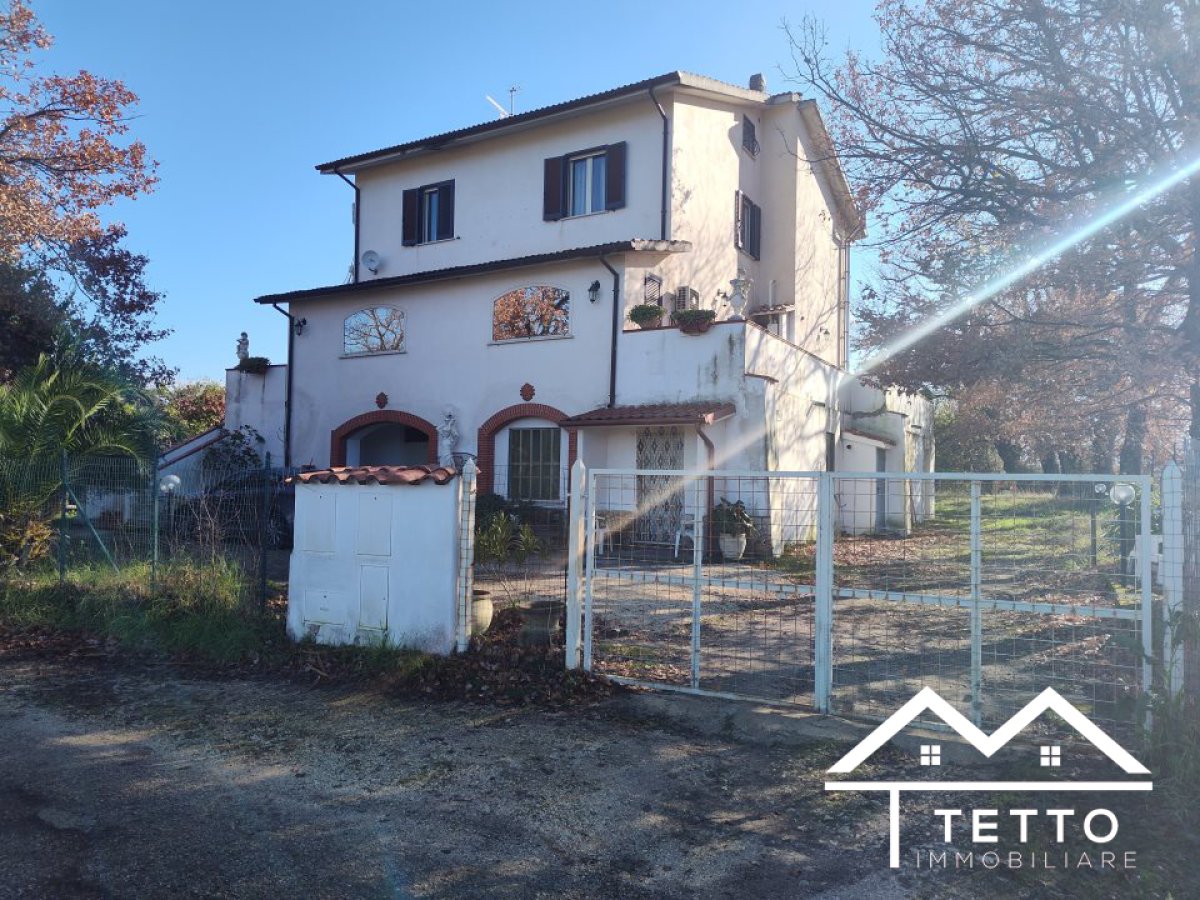 Villa for Sale Poggio Nativo Rieti, Sale Villa Poggio Nativo