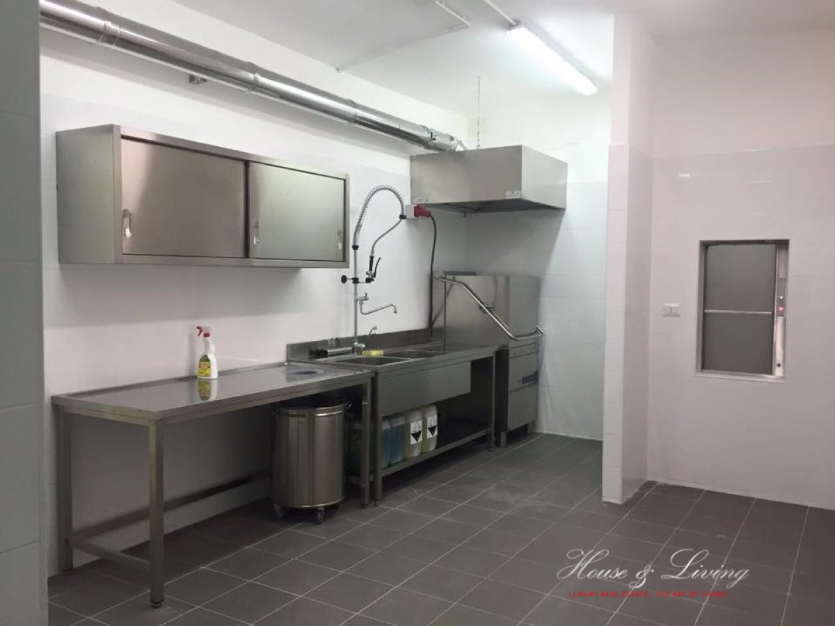 Shop/Commercial space for Sale Torino Turin, Sale Shop/Commercial space Torino