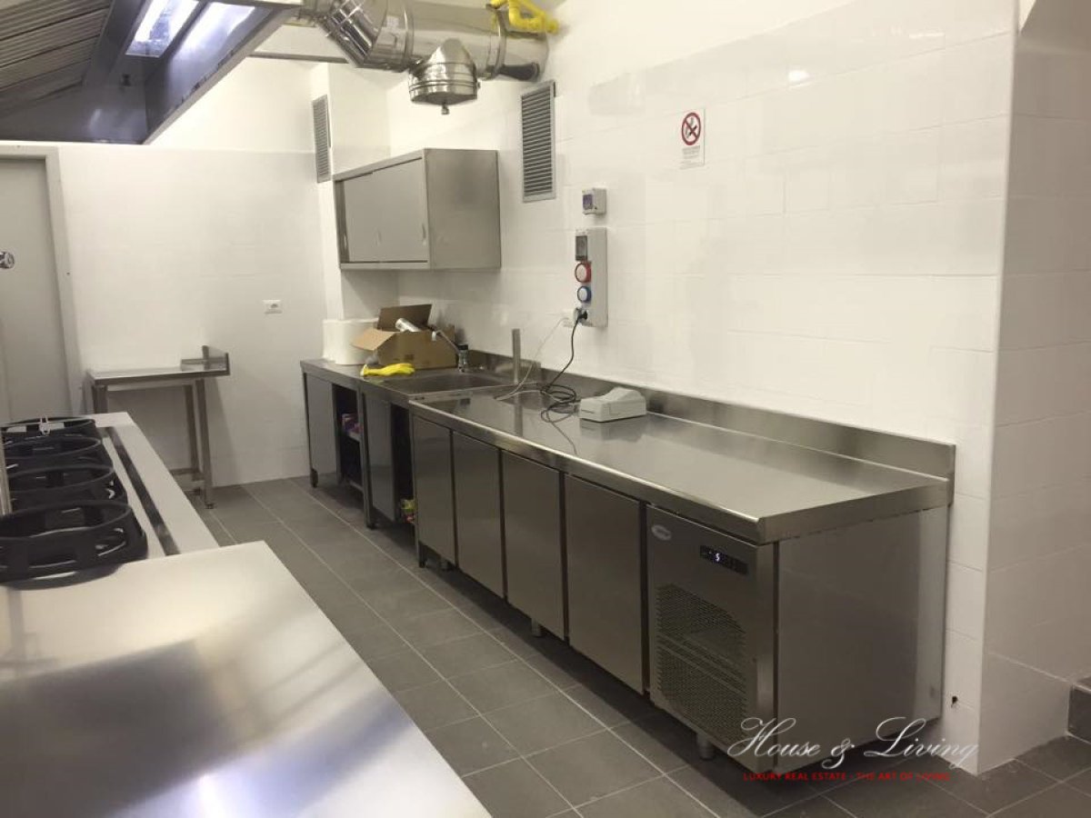 Shop/Commercial space for Sale Torino Turin, Sale Shop/Commercial space Torino